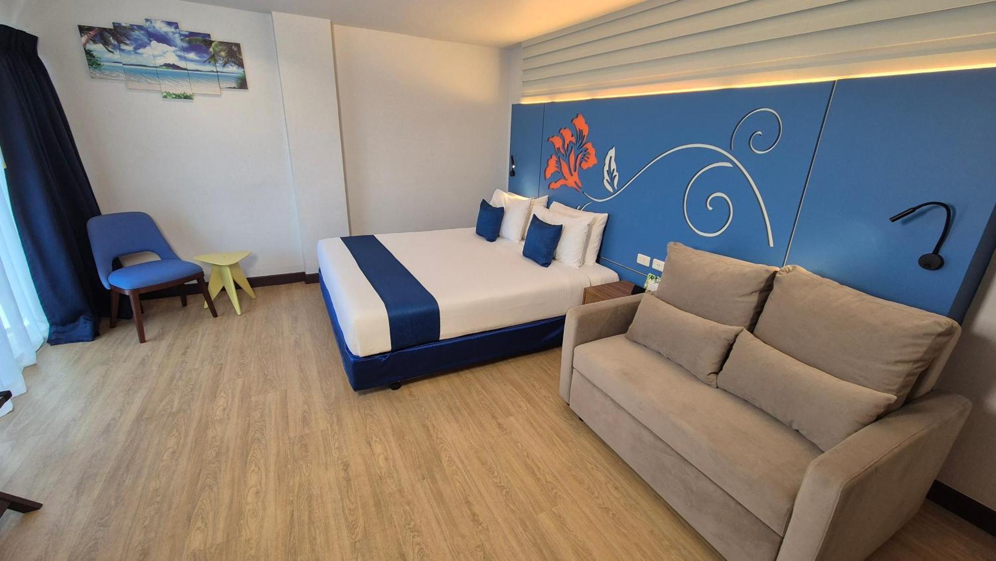 Days Inn By Wyndham Patong Beach Eksteriør bilde